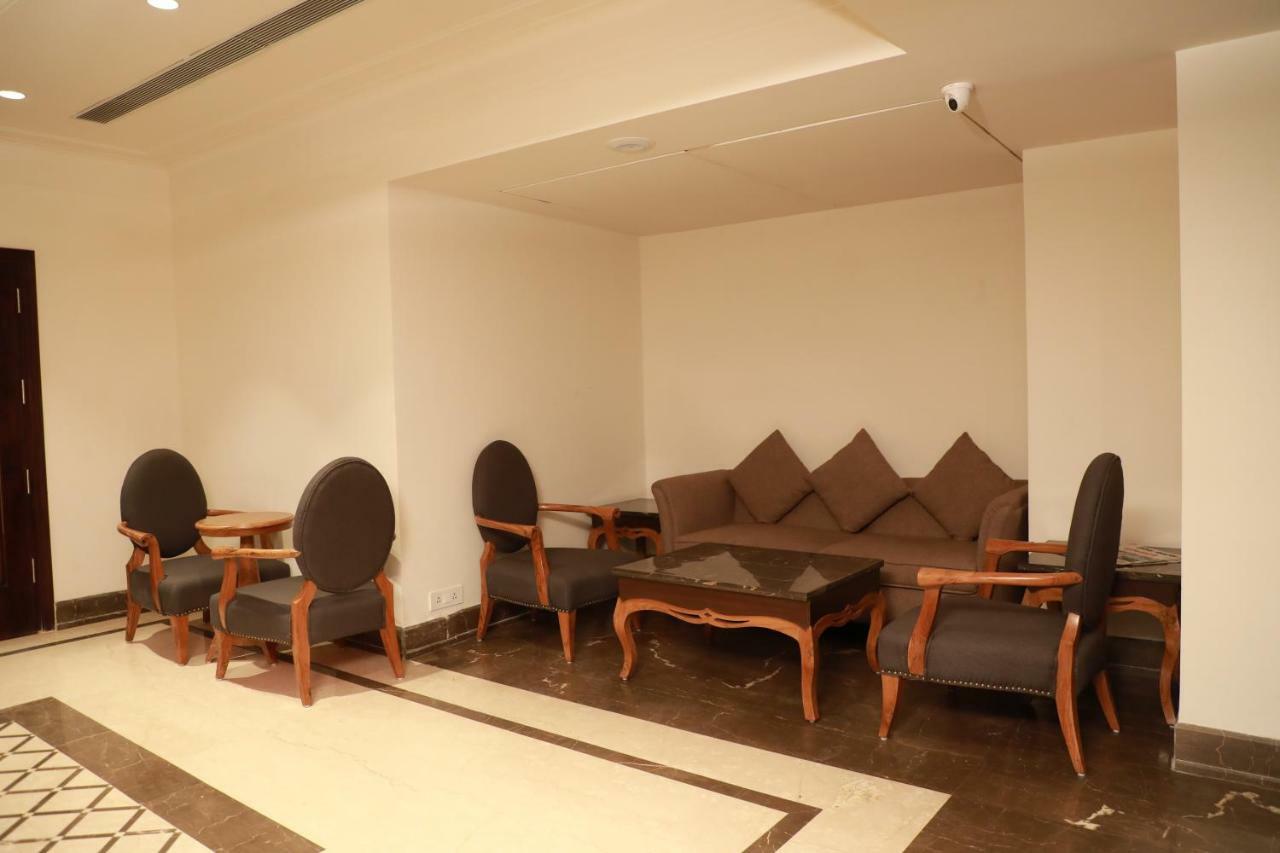 Hotel Golden Tower Near Heritage Street Amritsar Exterior photo