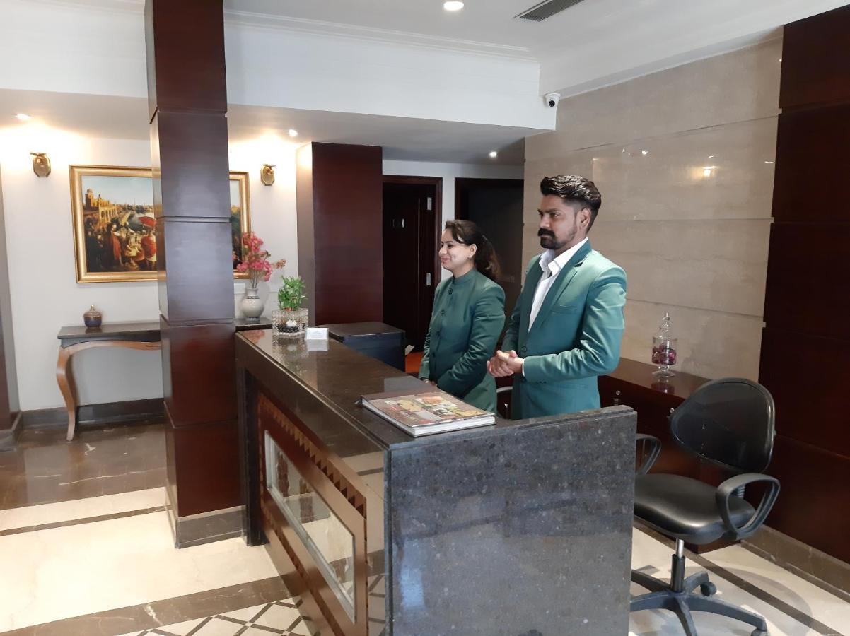 Hotel Golden Tower Near Heritage Street Amritsar Exterior photo